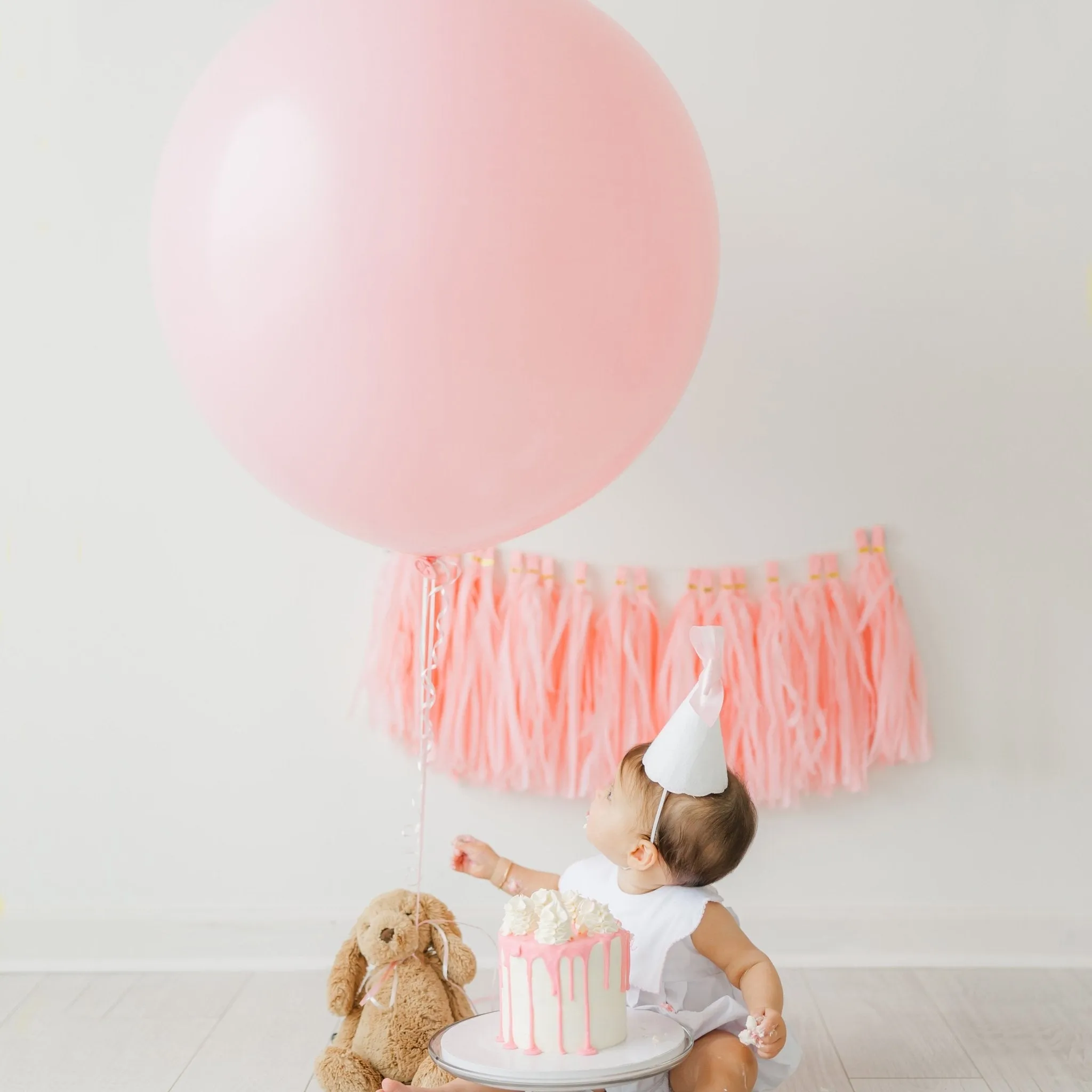 2-Foot Giant Balloons (24 Inch)