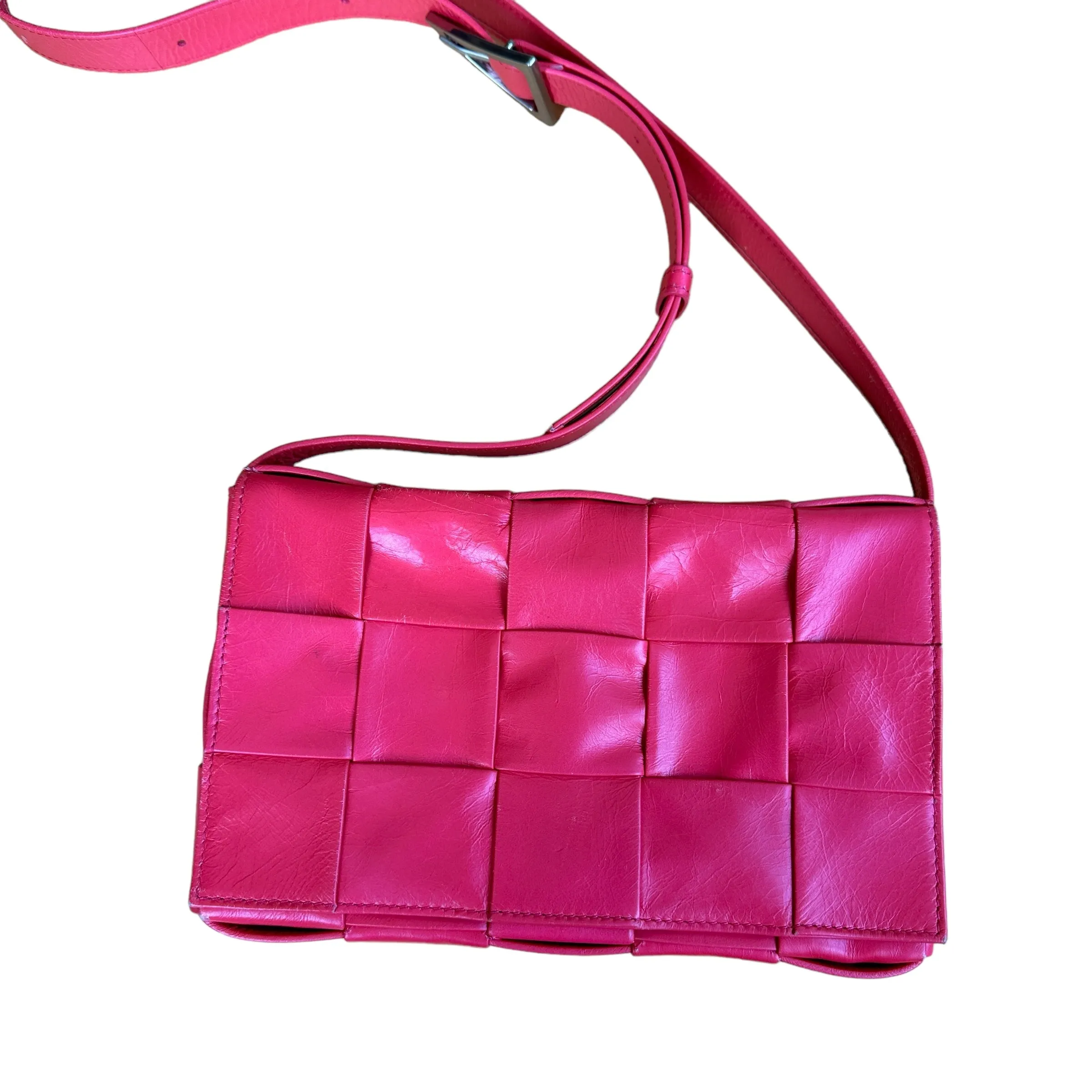 Fuchsia Cassette Bag