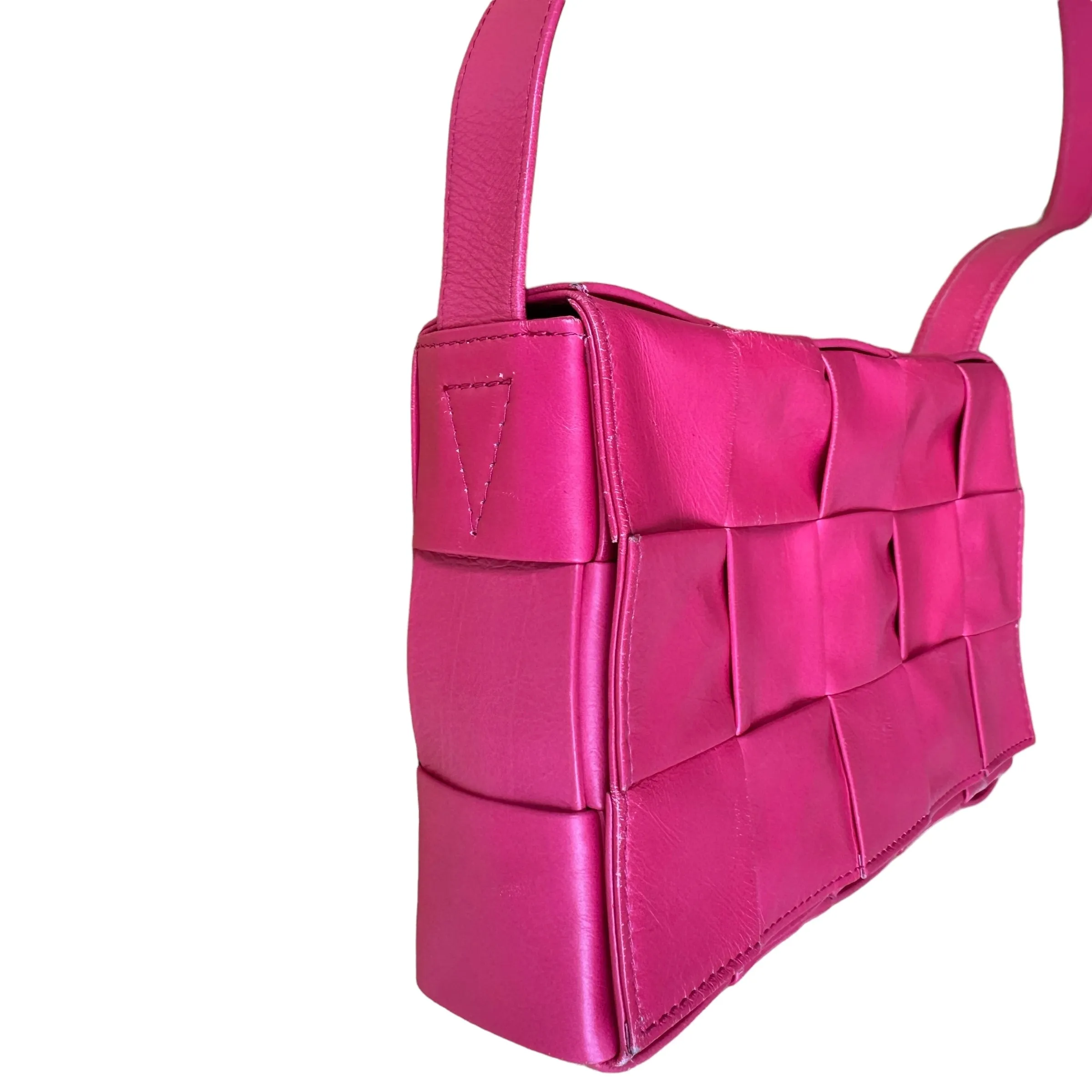 Fuchsia Cassette Bag