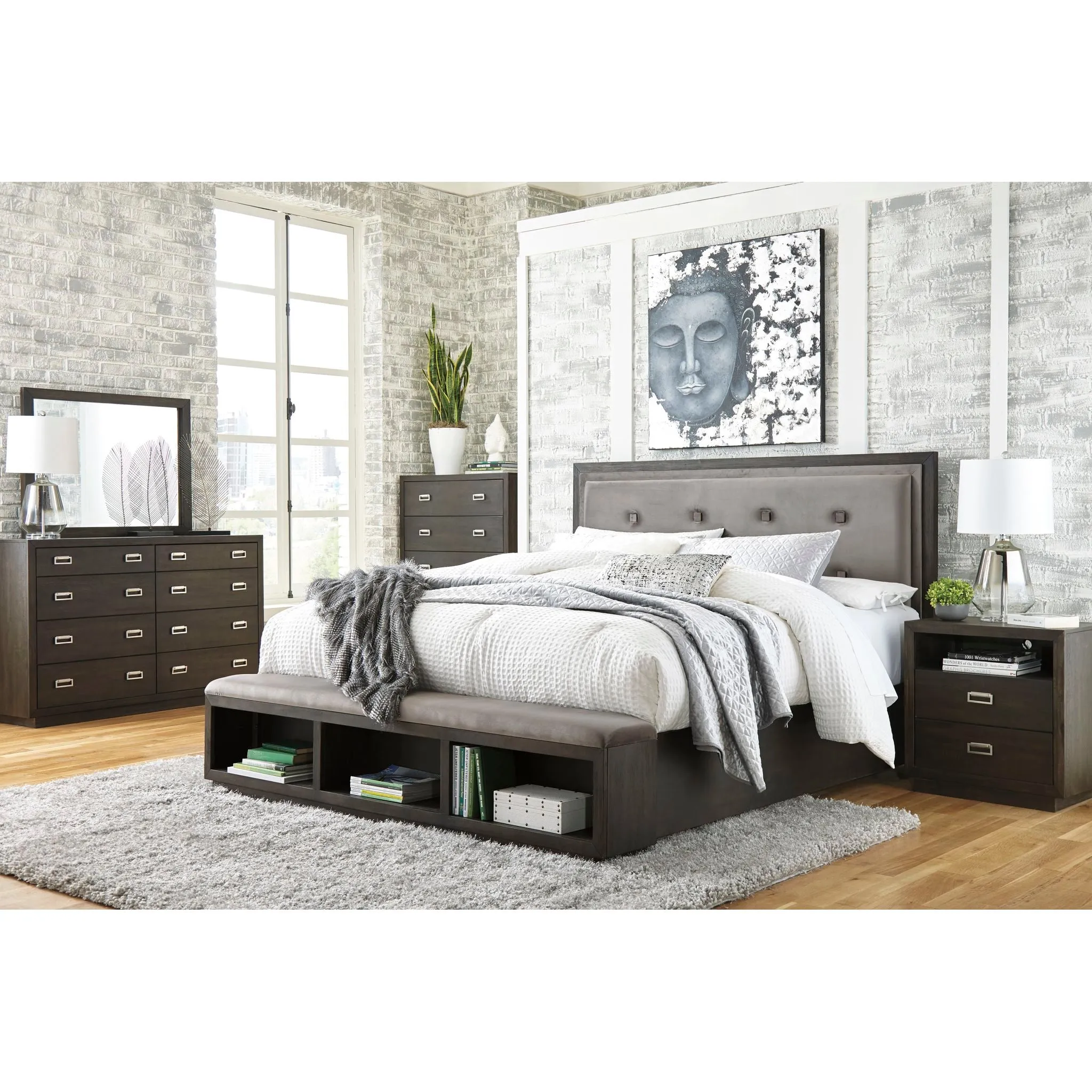 Hyndell 5 Piece Storage Bedroom