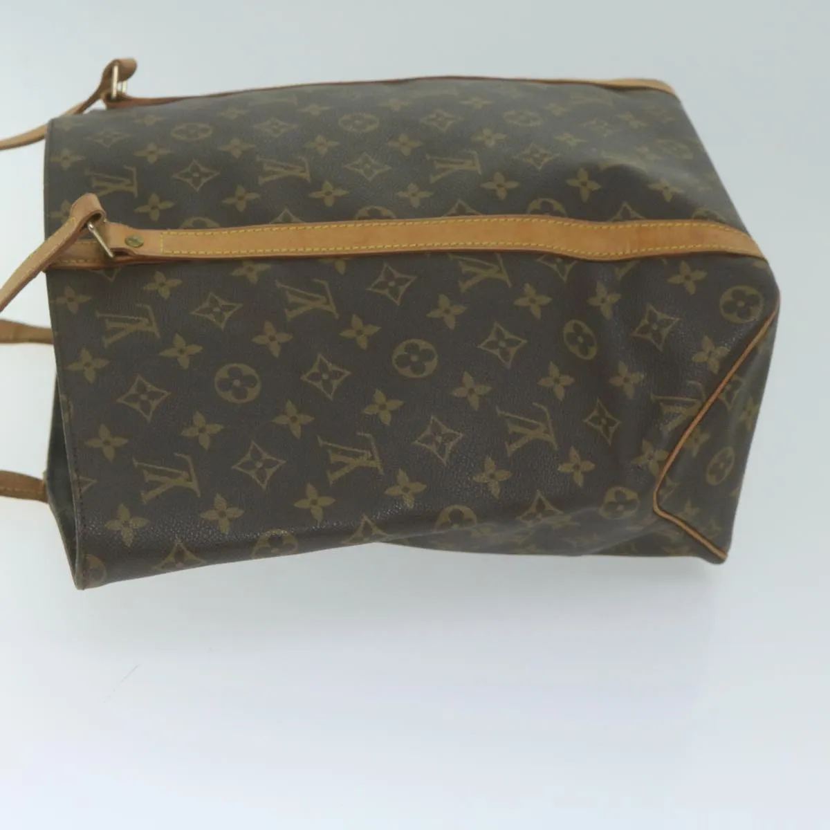 Louis Vuitton Shopping