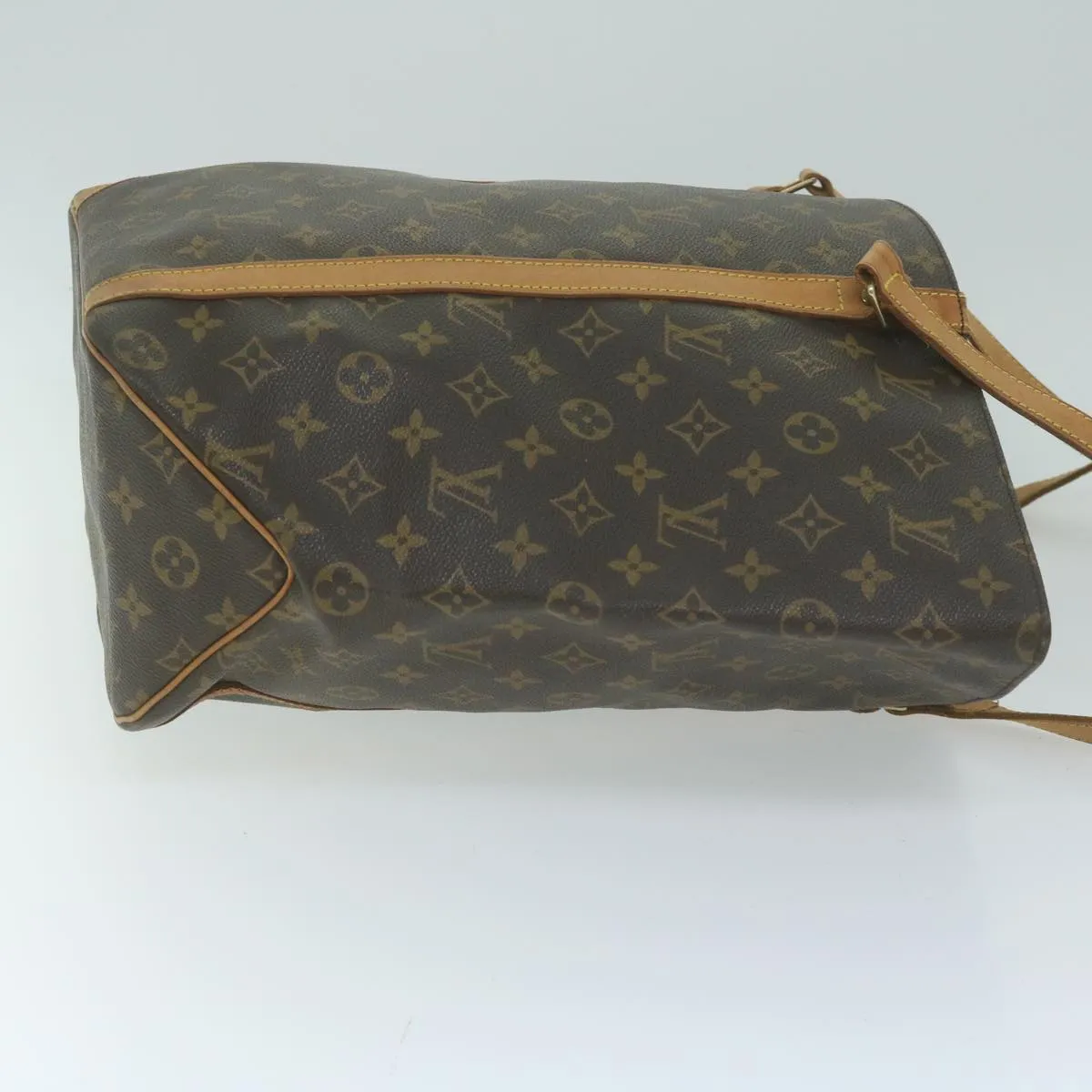 Louis Vuitton Shopping